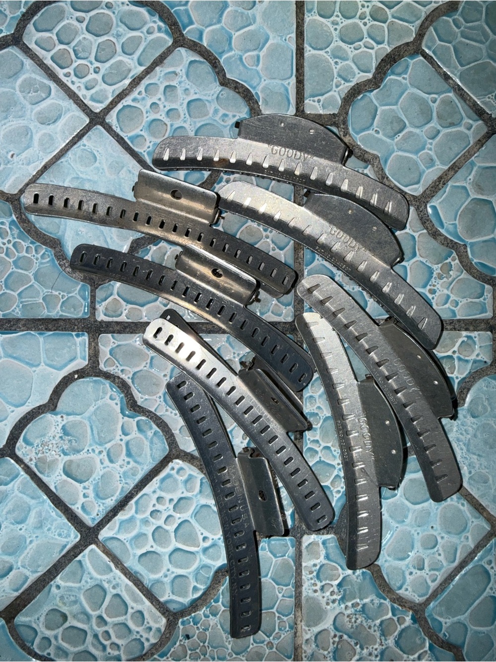Vintage Goody Mervin Metal Wave Hair Clips Set of 8